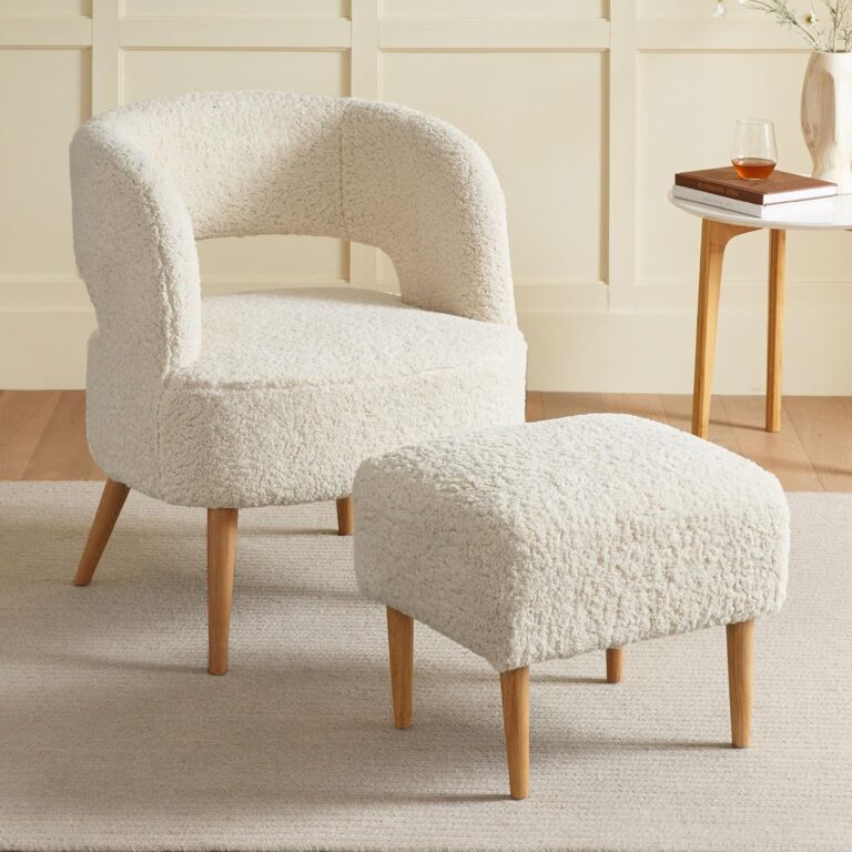 Sherpa Accent Chair: Cozy and Stylish Addition to Any Room